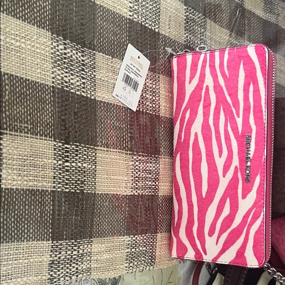 Michael Kors Fuchsia Zebra Pattern Wallet  hair calf - Picture 1 of 7